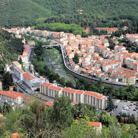 F2 Avec Balcon Et Parking A Amelie-les-bains, Ideal Pour 4 Personnes - Fr-1-703-78 *